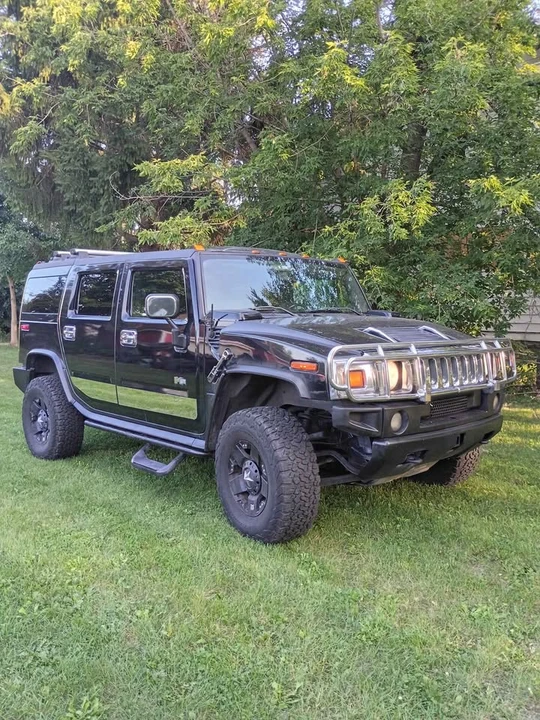2005 Hummer Hummer H2 - Image 2 of 8