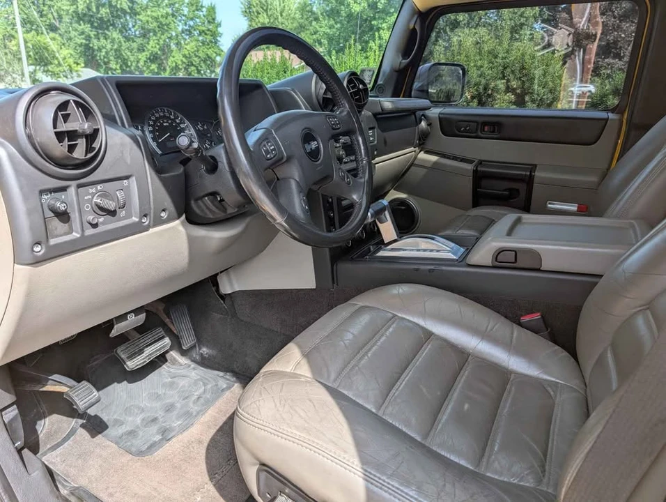 2005 Hummer Hummer H2 - Image 11 of 19