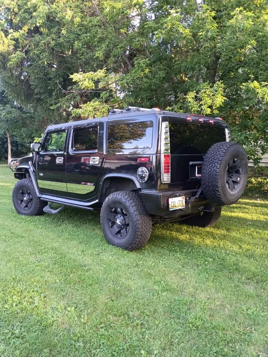2005 Hummer Hummer H2 - Image 4 of 8
