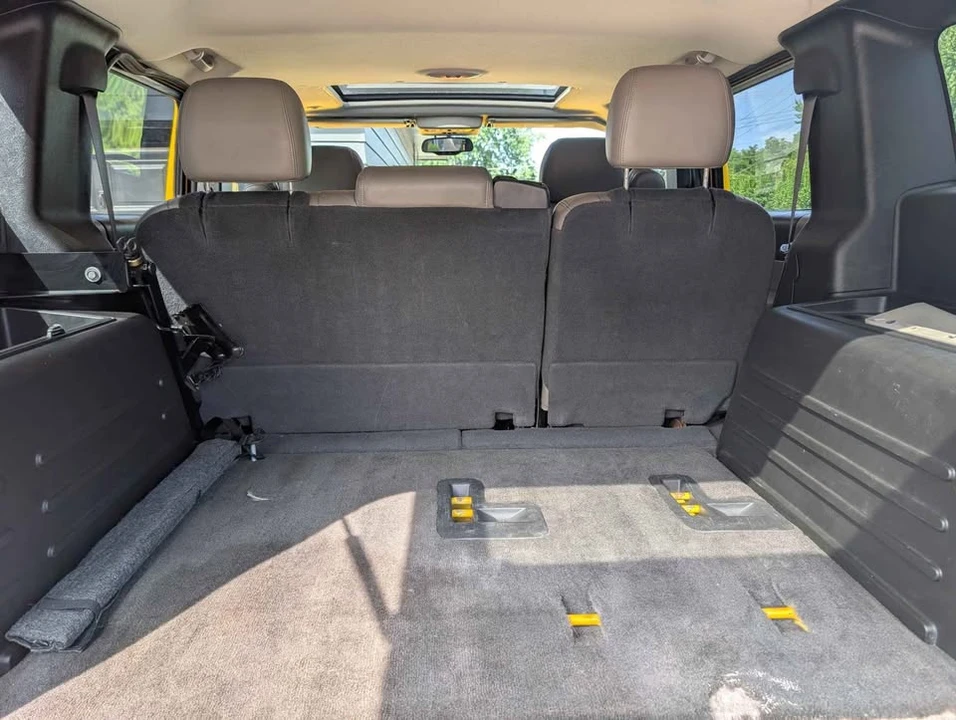 2005 Hummer Hummer H2 - Image 18 of 19