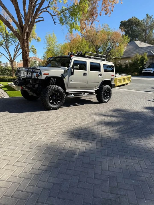 2005 Hummer Hummer H2 - Image 3 of 15