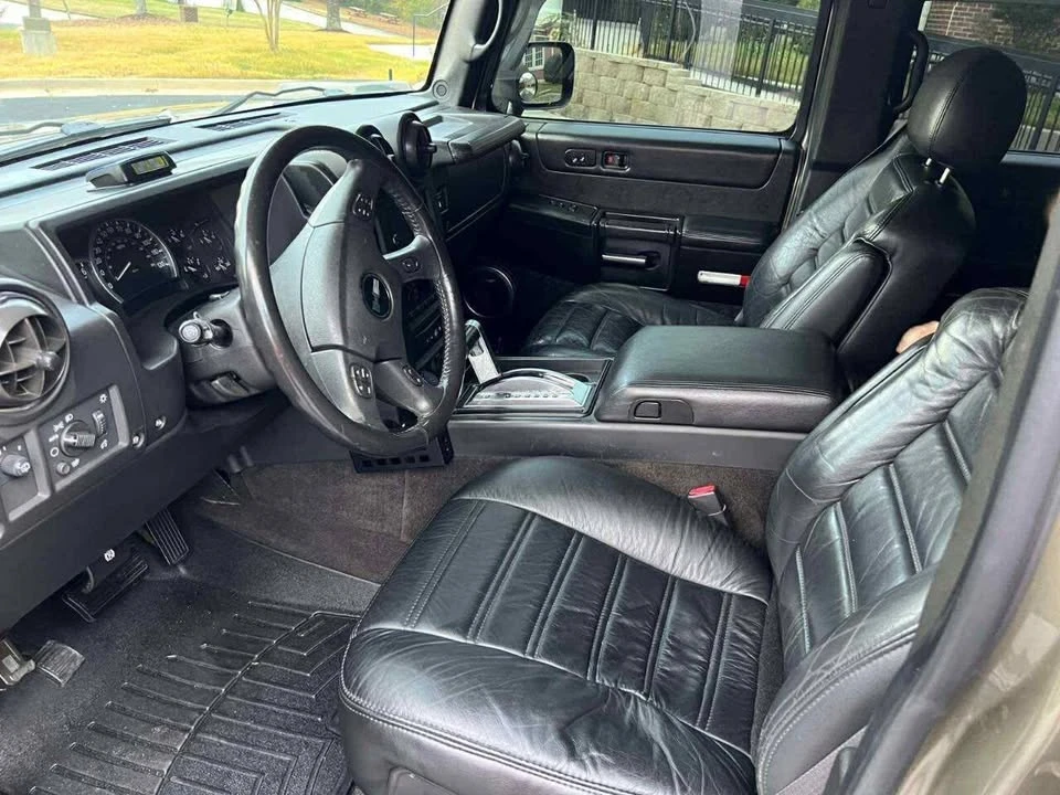 2005 Hummer Hummer H2 - Image 4 of 9