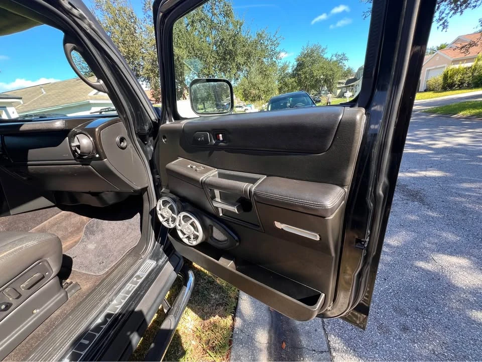 2005 Hummer Hummer H2 - Image 13 of 19