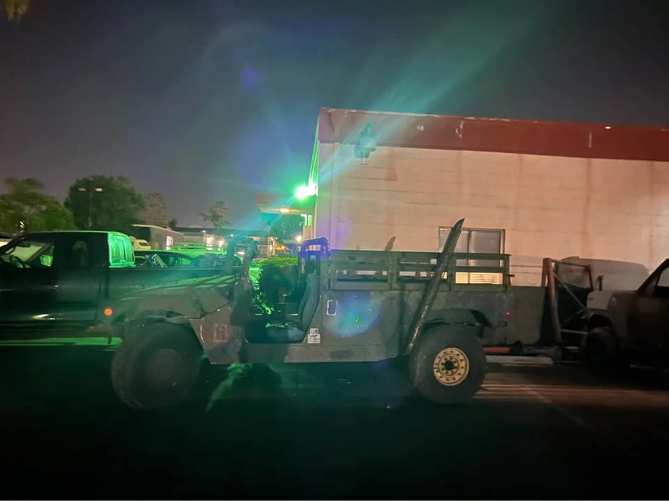 2005 Hummer HMMWV - Image 11 of 11