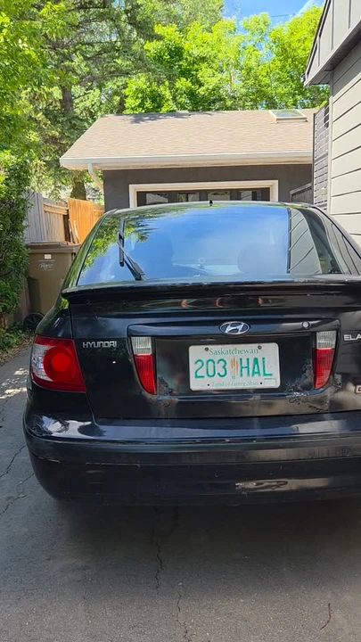 2005 Hyundai Elantra - Image 11 of 11