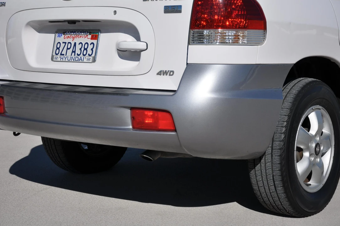 2005 Hyundai Santa Fe - Image 23 of 31