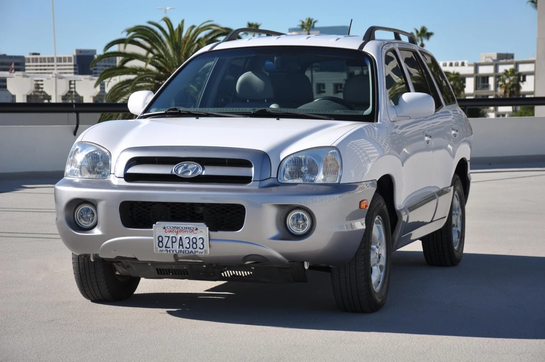 2005 Hyundai Santa Fe - Image 2 of 31