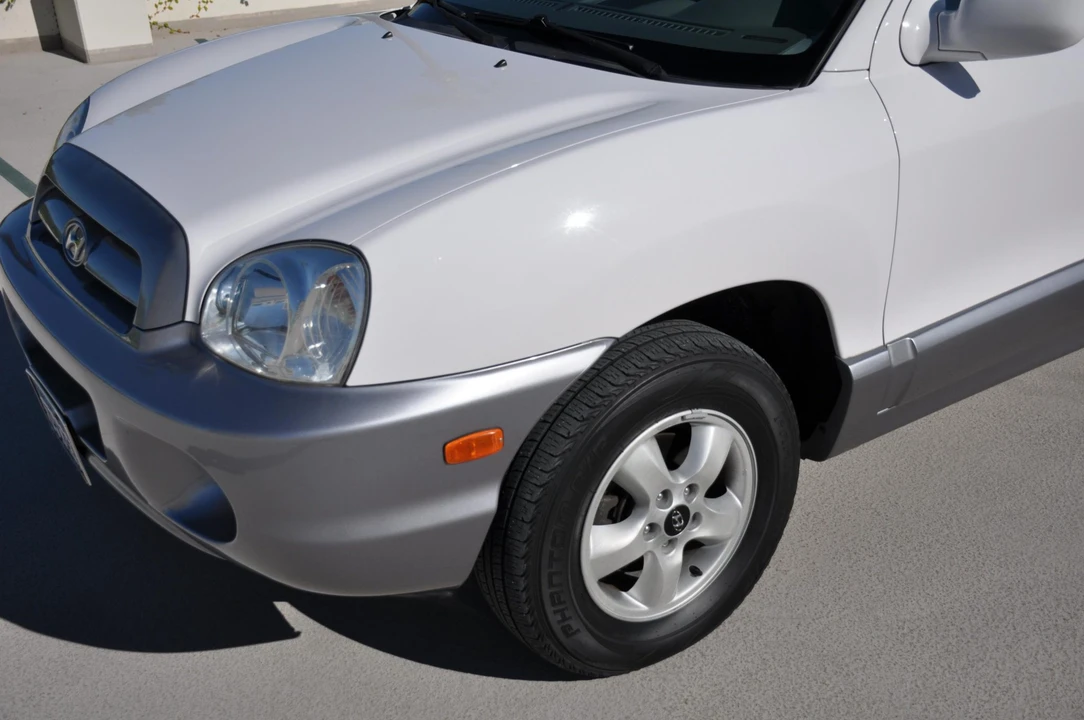 2005 Hyundai Santa Fe - Image 15 of 31