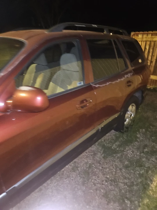 2005 Hyundai Santa Fe - Image 7 of 11