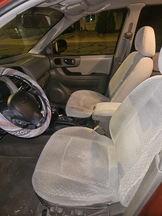 2005 Hyundai Santa Fe - Image 10 of 11