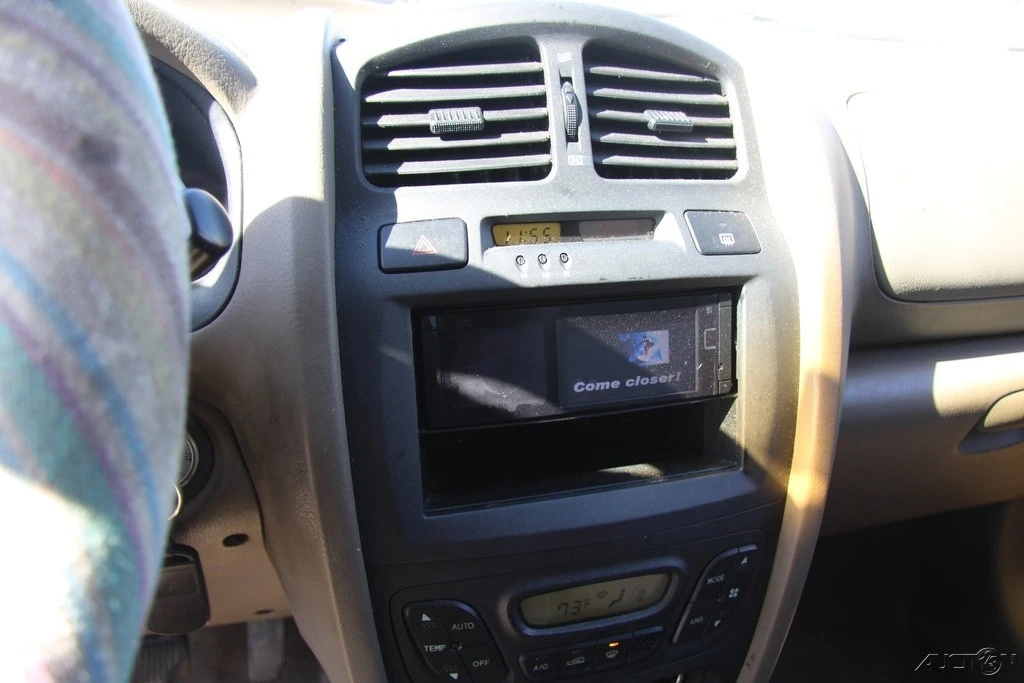 2005 Hyundai Santa Fe - Image 17 of 21