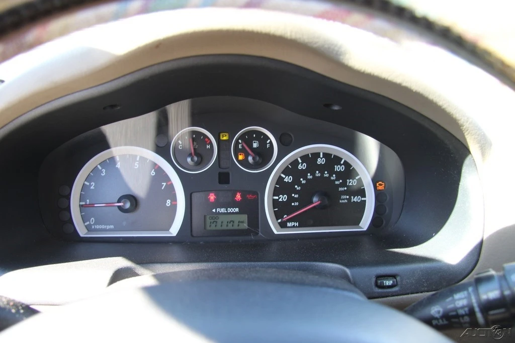 2005 Hyundai Santa Fe - Image 15 of 21