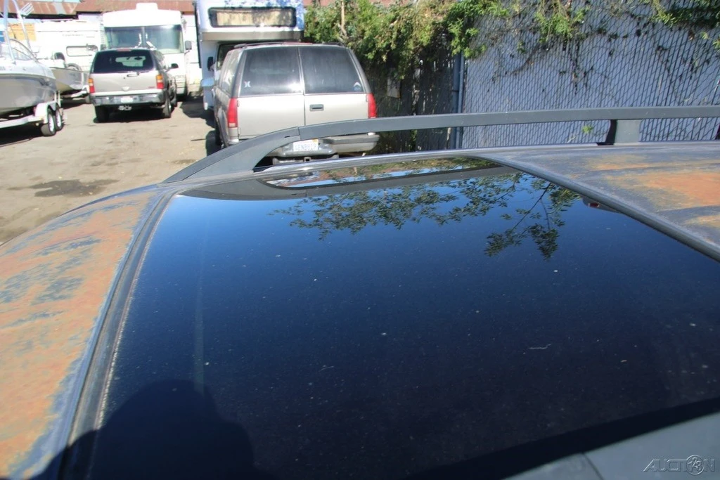2005 Hyundai Santa Fe - Image 10 of 21