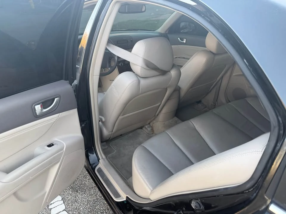 2005 Hyundai Sonata - Image 6 of 7