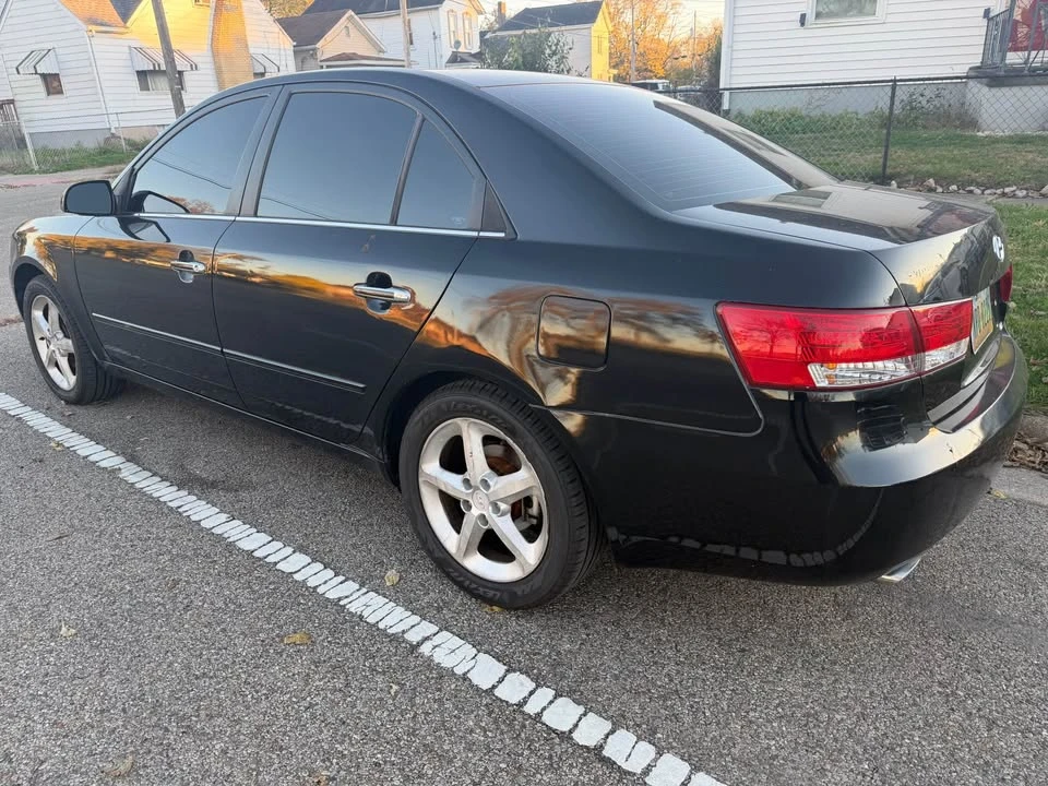 2005 Hyundai Sonata - Image 4 of 7
