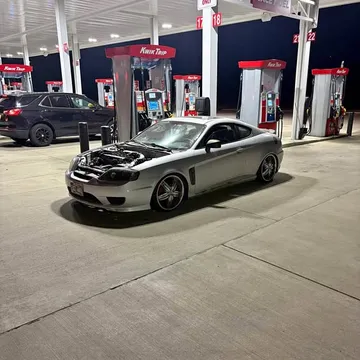 2005 Hyundai Tiburon GS Coupe 2D