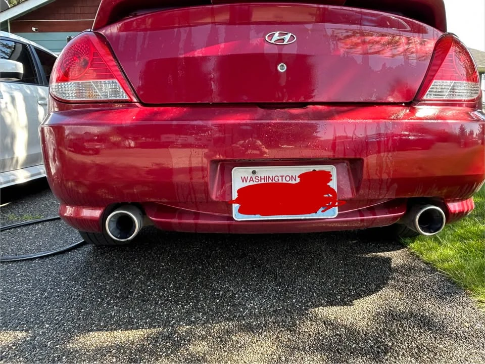 2005 Hyundai Tiburon - Image 14 of 17