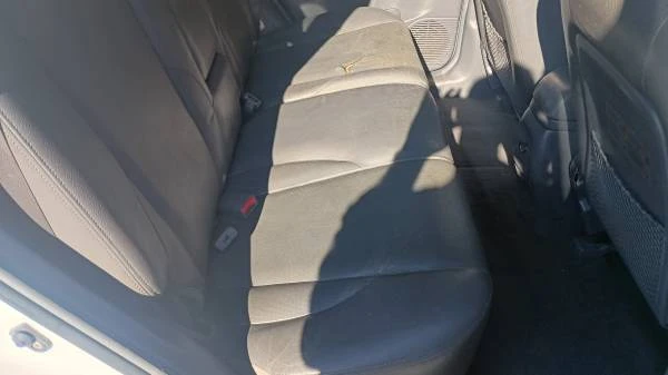 2005 Hyundai Tucson - Image 9 of 13