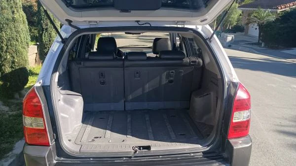 2005 Hyundai Tucson - Image 5 of 13