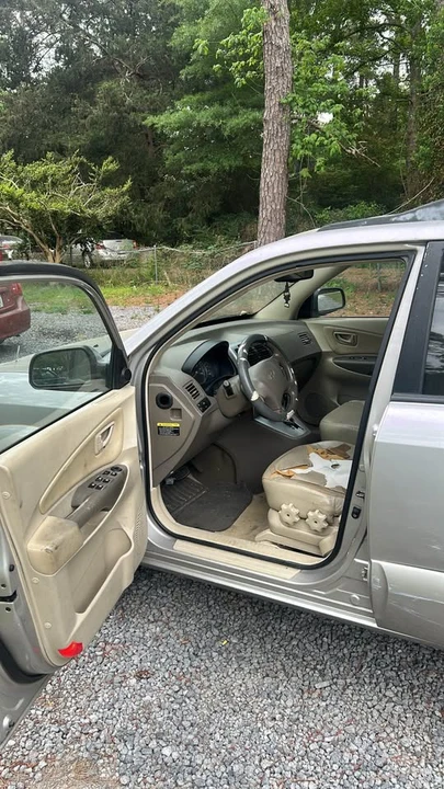 2005 Hyundai Tucson - Image 2 of 6
