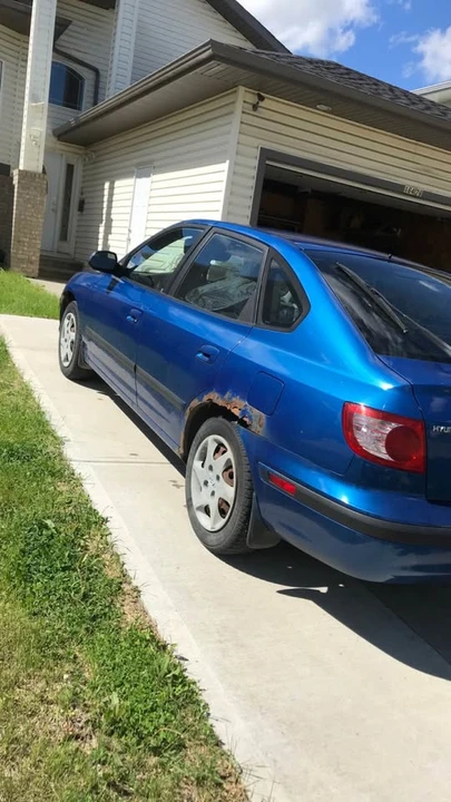 2005 Hyundai Elantra - Image 5 of 10
