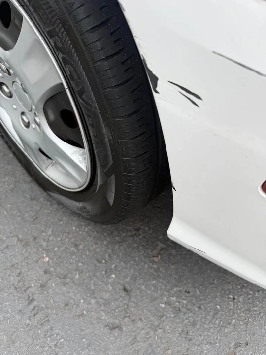 2005 Hyundai Elantra - Image 9 of 12