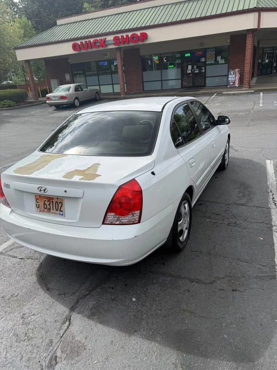 2005 Hyundai Elantra - Image 7 of 12