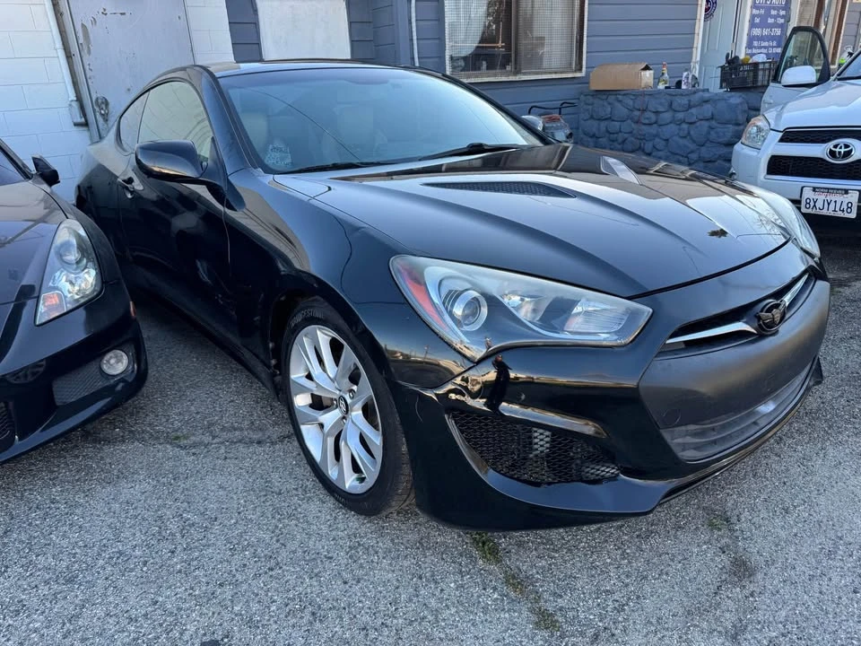 2005 Hyundai Genesis Coupe - Image 3 of 9