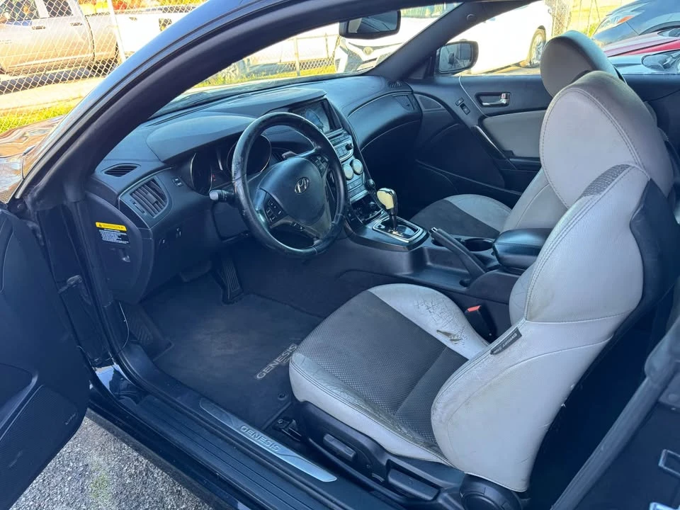 2005 Hyundai Genesis Coupe - Image 6 of 9