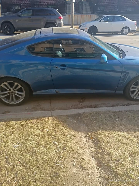 2005 Hyundai Elantra - Image 2 of 2