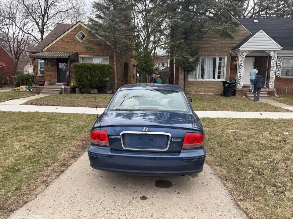 2005 Hyundai Sonata - Image 3 of 4