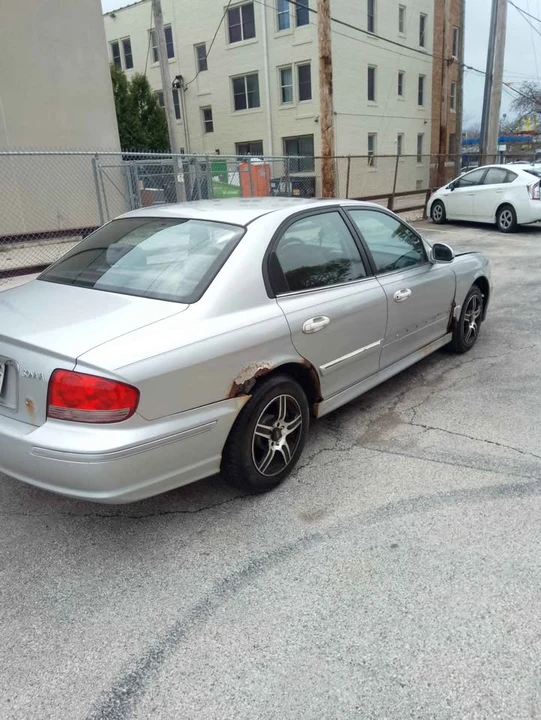 2005 Hyundai Sonata - Image 6 of 6
