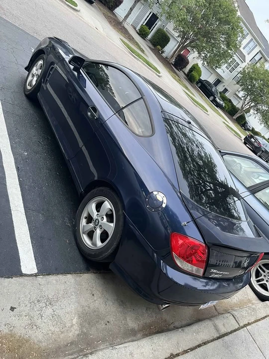 2005 Hyundai Tiburon - Image 6 of 11
