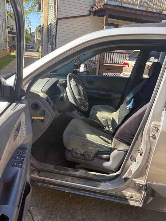 2005 Hyundai Tucson - Image 6 of 8