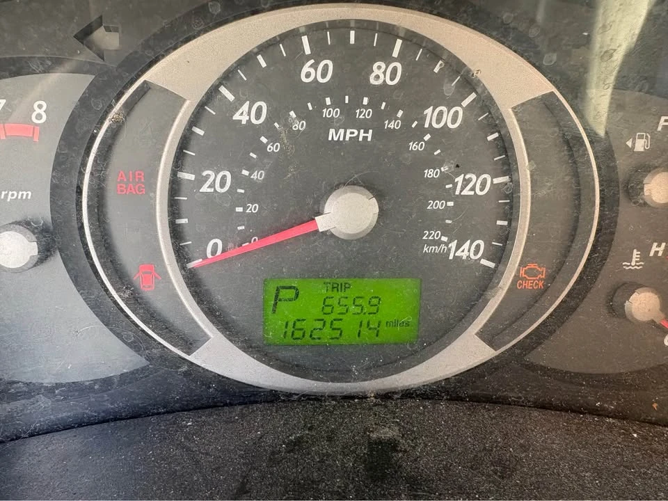 2005 Hyundai Tucson - Image 5 of 8