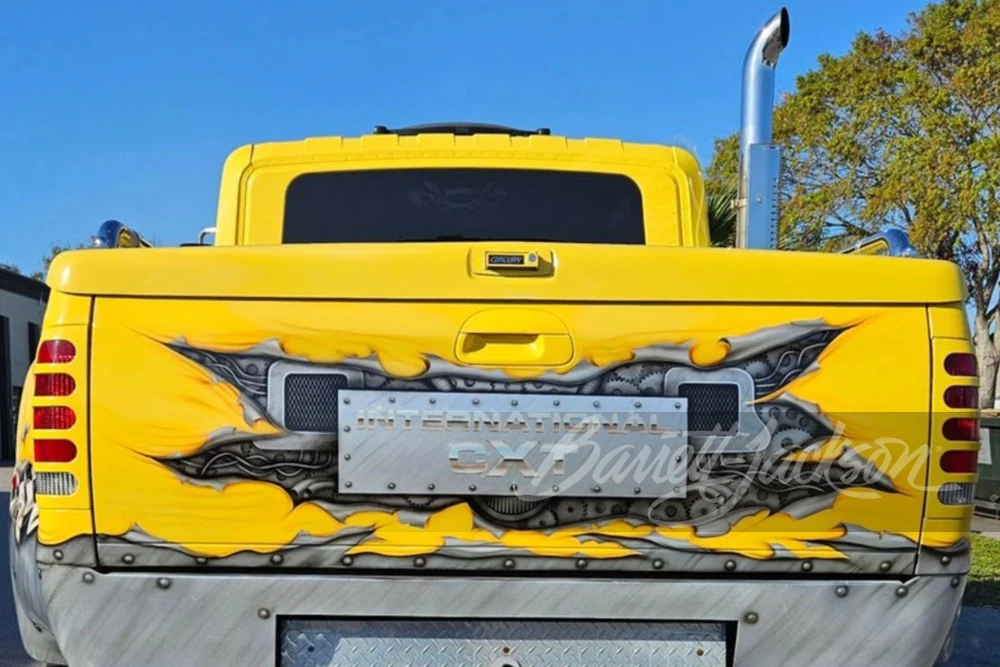 2005 International Harvester XT - Image 14 of 15