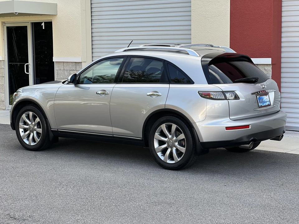 2005 Infiniti FX 1st Gen - Image 30 of 31