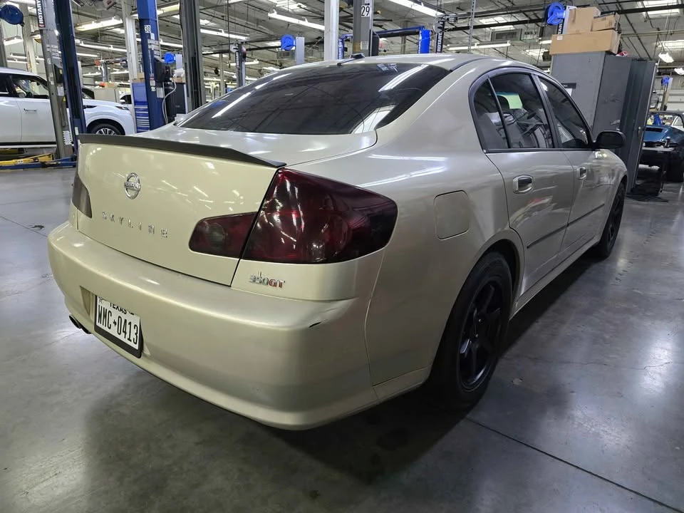 2005 Infiniti - Image 2 of 18