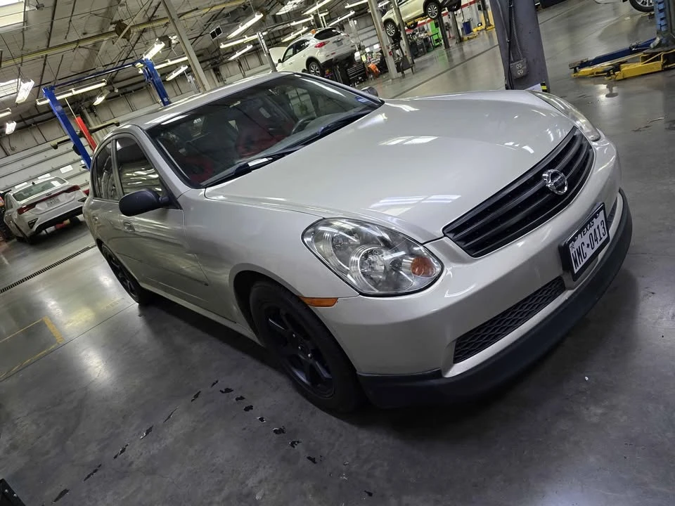 2005 Infiniti - Image 3 of 18