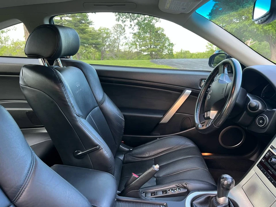 2005 Infiniti G35 3rd Gen - Image 14 of 24