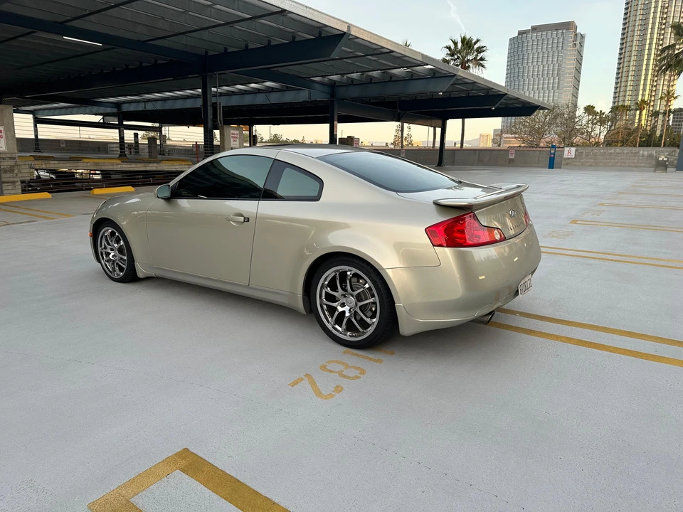 2005 Infiniti G35 3rd Gen - Image 12 of 31