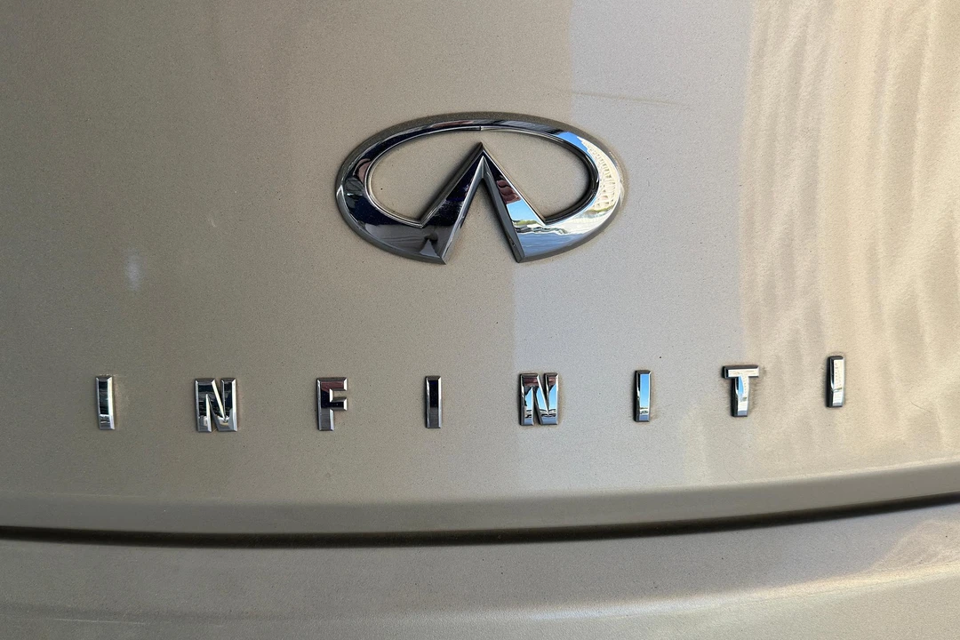 2005 Infiniti G35 3rd Gen - Image 27 of 31