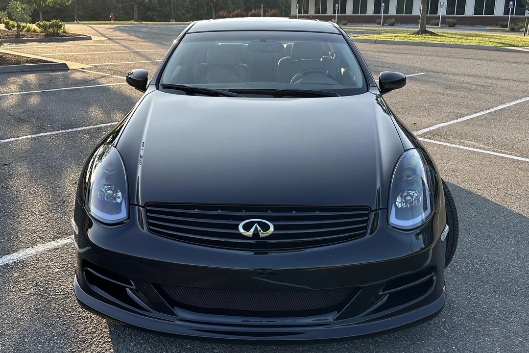 2005 Infiniti G35 3rd Gen - Image 2 of 31