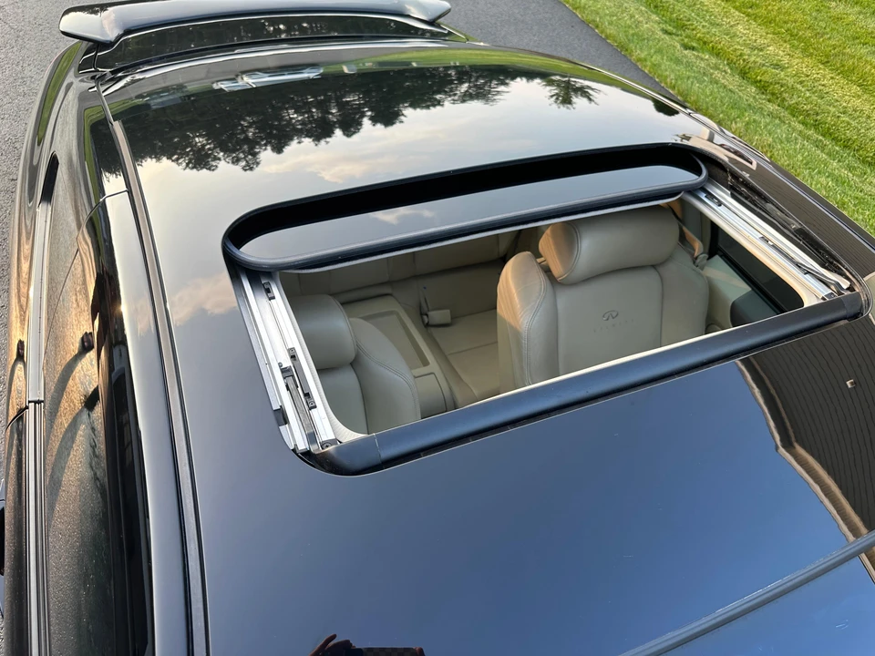 2005 Infiniti G35 3rd Gen - Image 29 of 31
