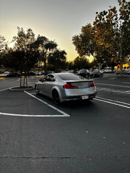 2005 Infiniti G35 3rd Gen - Image 2 of 4