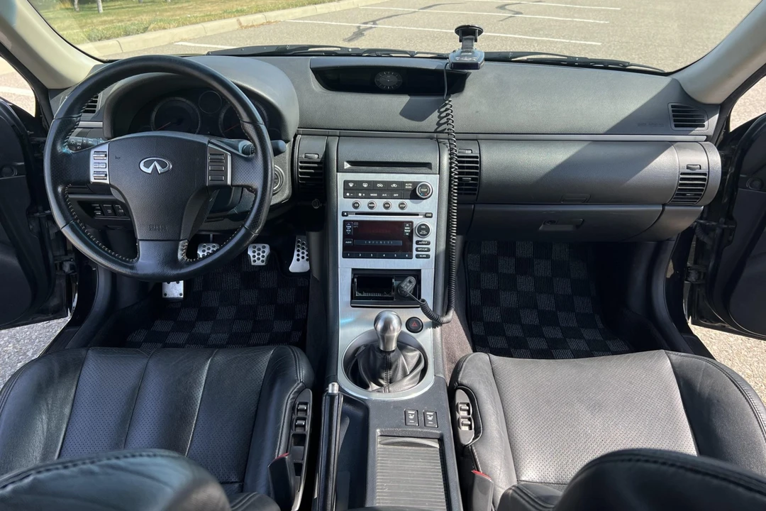 2005 Infiniti G35 3rd Gen - Image 27 of 31
