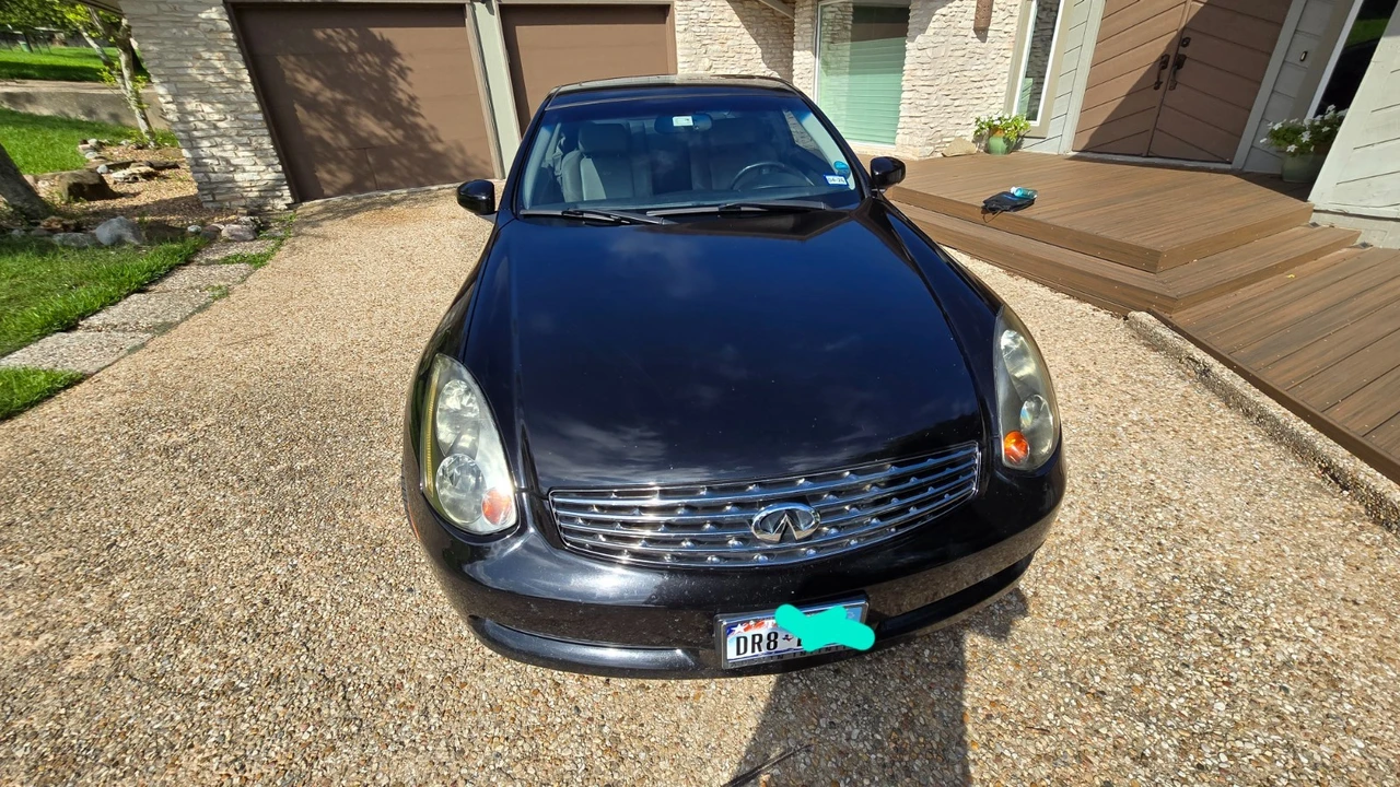 2005 Infiniti G35 3rd Gen - Image 2 of 10