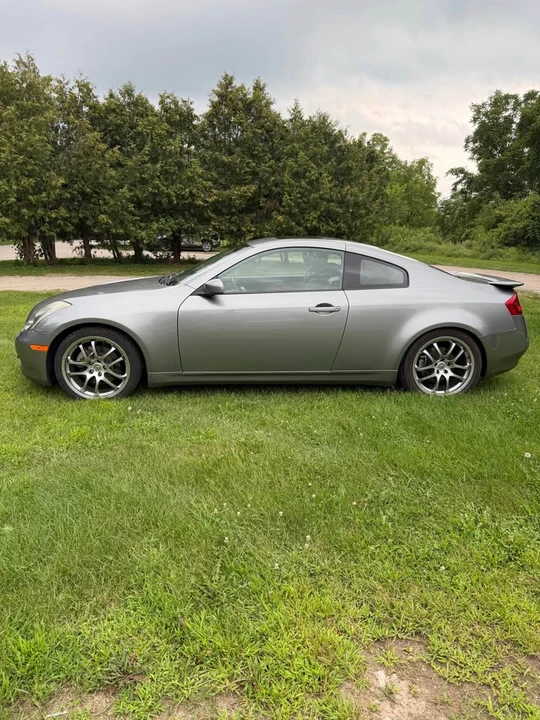 2005 Infiniti G35 3rd Gen - Image 2 of 11