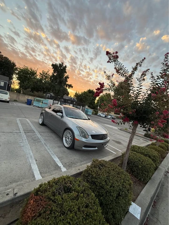2005 Infiniti G35 3rd Gen - Image 2 of 12