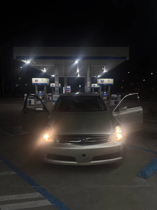 2005 Infiniti G35 3rd Gen - Image 2 of 4